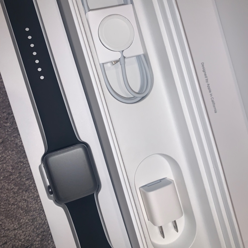 SERIES 3 APPLE WATCH